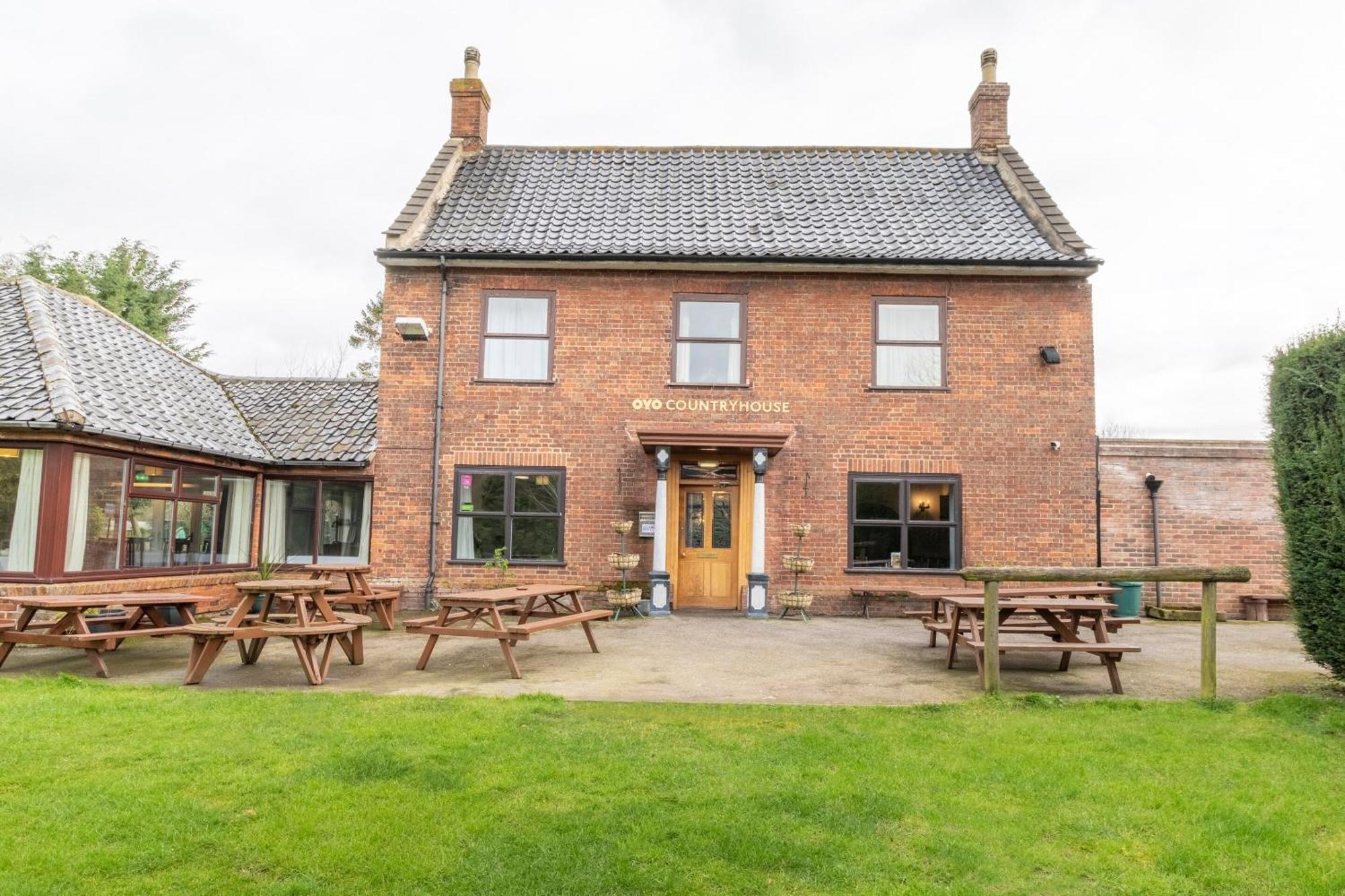 Oyo Elm Farm Country House, Norwich Airport Horsham St Faith Exterior photo